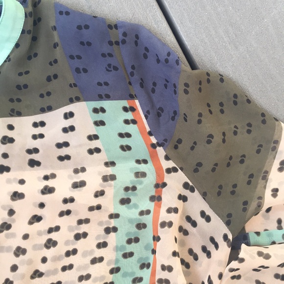 Konrad and Joesph sheer blocked top - Picture 3 of 5